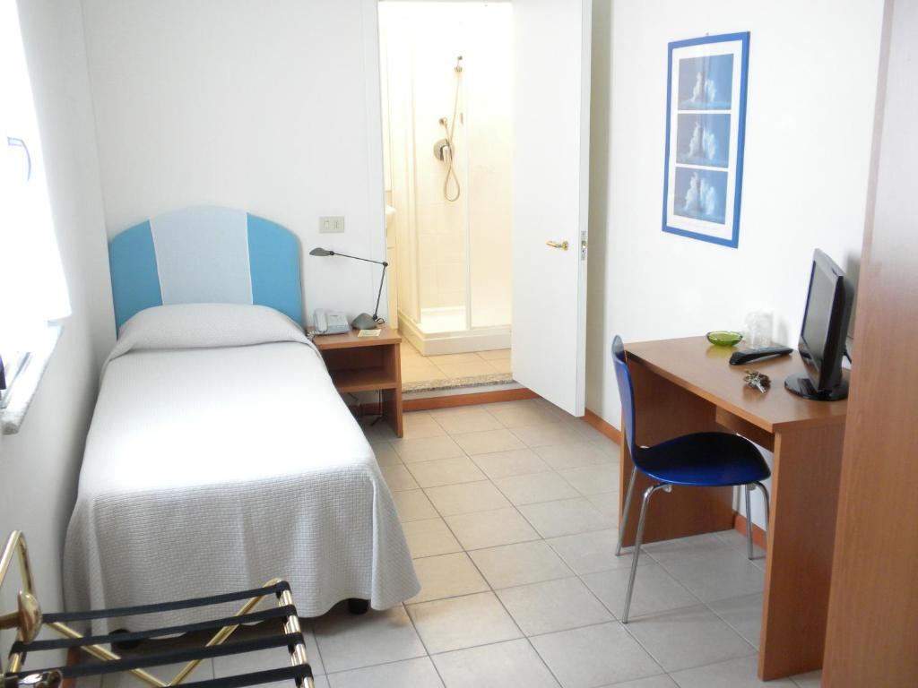 Hotel La Roccia Palau Room photo